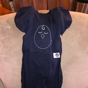 Zen One Nested Bean Swaddle Small 3-6 month with zip off arms.
